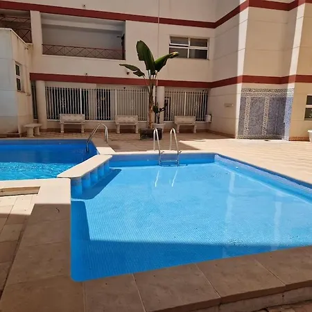 アパート 2 San Policarpo *